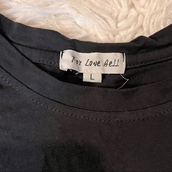 Unicorn Tee 🦄 - Picture 2 of 3